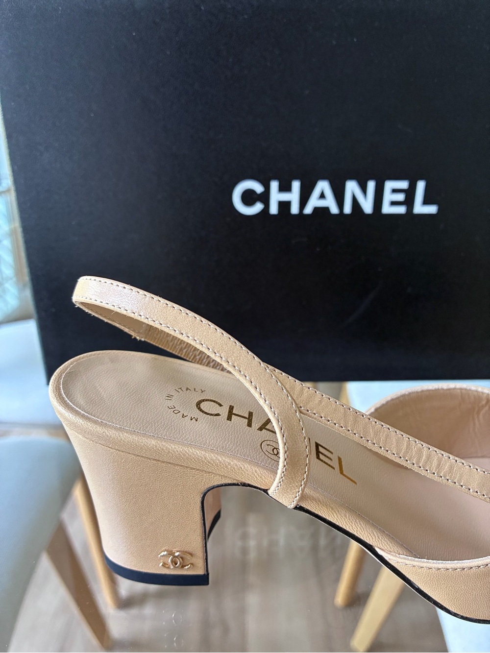 💯 Authentic Chanel Slingbacks - Picture 3 of 7